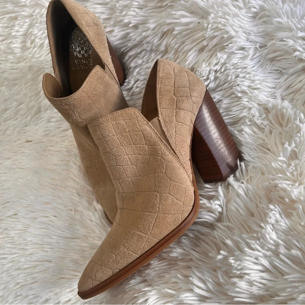 Vince Camuto cintella ankle heeled Boots‎ size 8.5